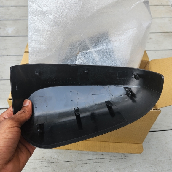 TY COROLA 14- (USA) DOOR MIRROR LH - Picture 3 of 5
